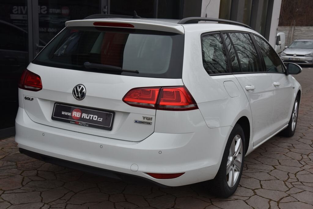 Volkswagen Golf Kombi 1,4 l 81 kw