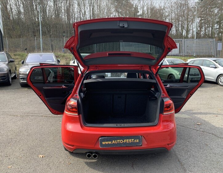 Volkswagen Golf Hatchback 2,0 l 125 kw