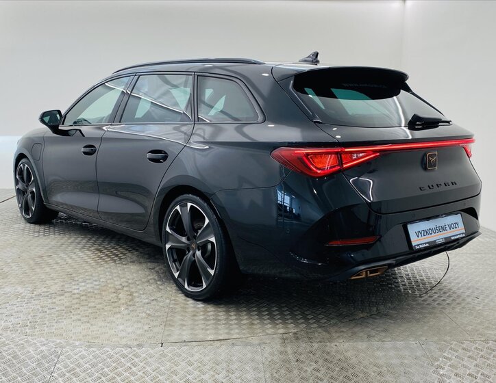 Cupra Leon Kombi 1,4 l 110 kw