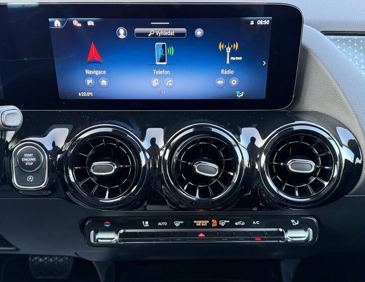 Mercedes-Benz GLA SUV / Terénní 2,0 l 140 kw