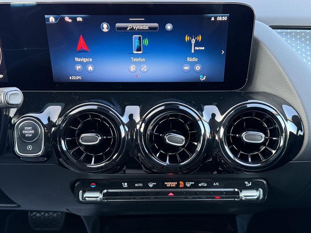 Mercedes-Benz GLA SUV / Terénní 2,0 l 140 kw