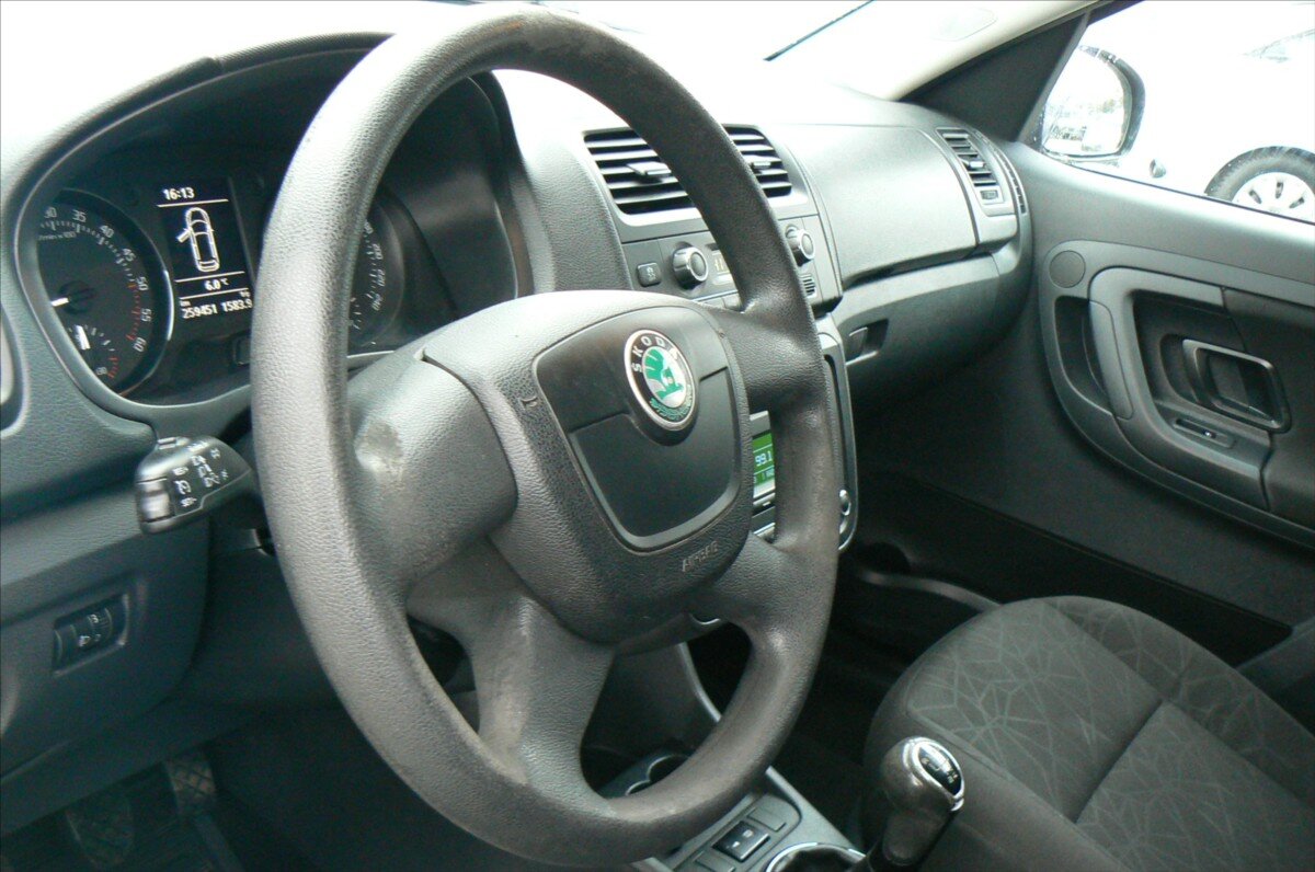 Škoda Roomster MPV 1,6 l 66 kw