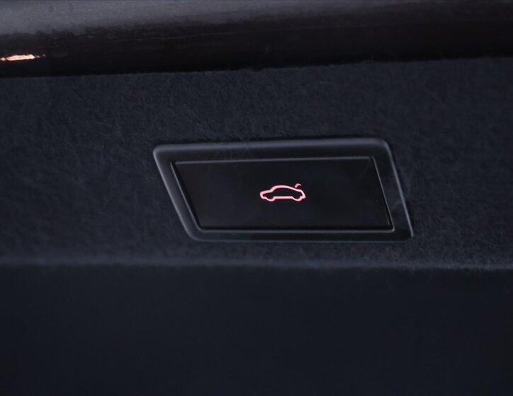 Škoda Superb Liftback 2,0 l 162 kw