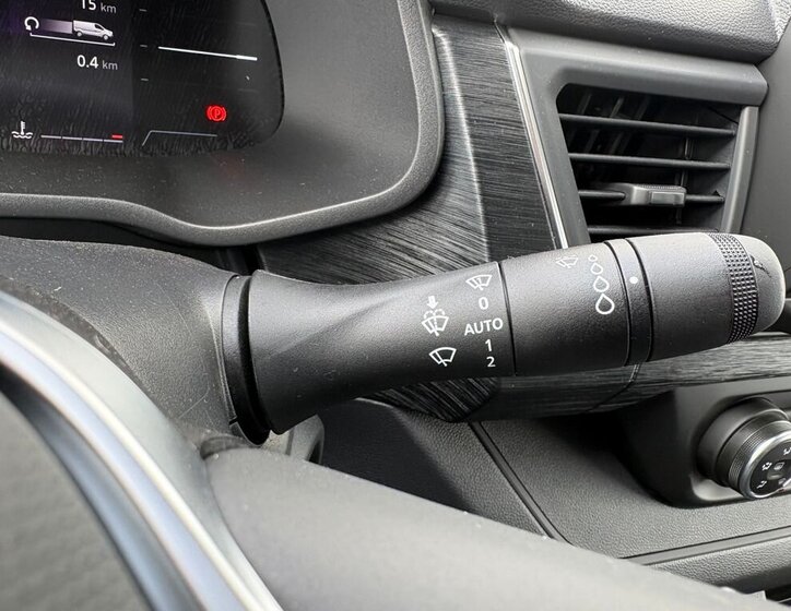 Renault Trafic Skříň 2,0 l 96 kw