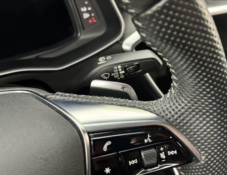 Audi S6 Sedan 3,0 l 257 kw