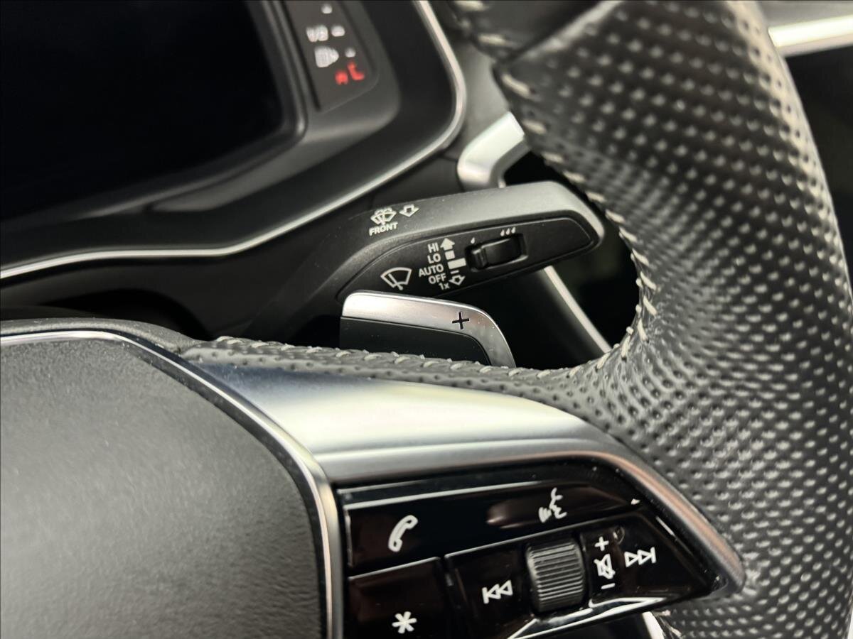 Audi S6 Sedan 3,0 l 257 kw