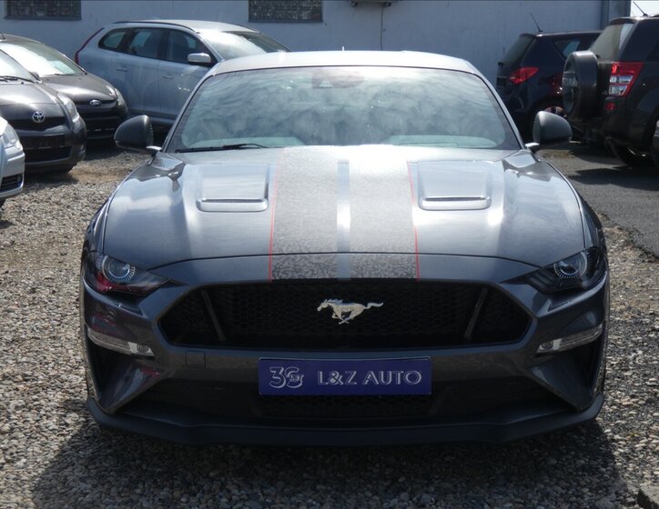 Ford Mustang Kupé 5,0 l 330 kw