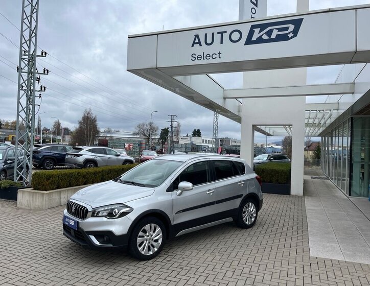 Suzuki SX4 S-Cross SUV / Terénní 998,0 82 kw