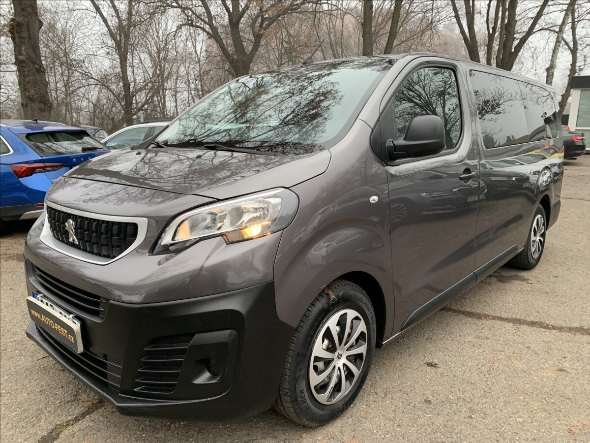 Peugeot Traveller