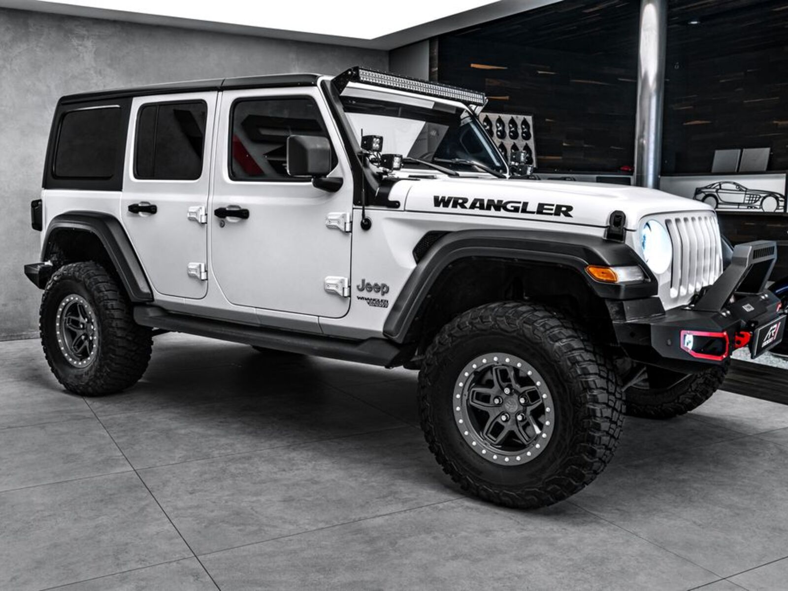 Jeep Wrangler 4