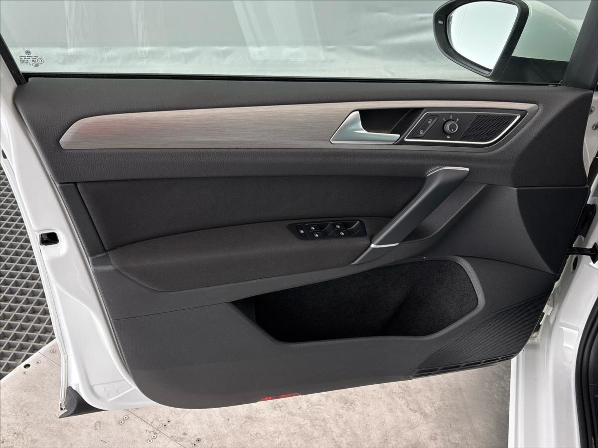 Volkswagen Golf Sportsvan MPV 1,4 l 92 kw