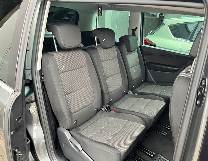 Volkswagen Sharan 23