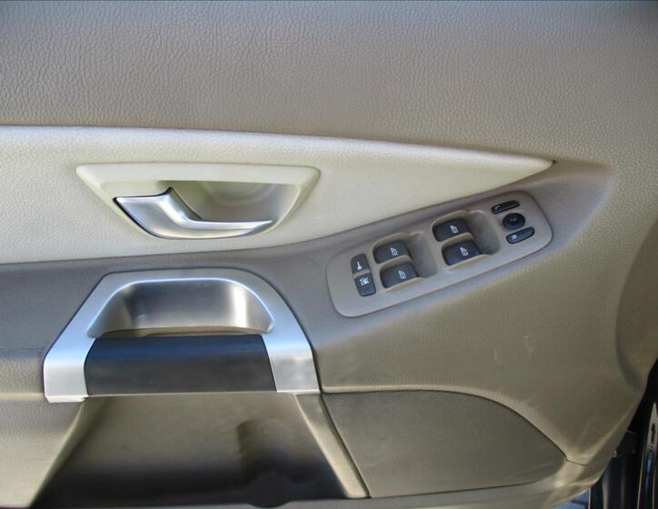 Volvo XC90 20