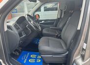 Volkswagen Caravelle 14