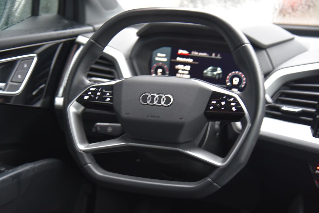 Audi Q4