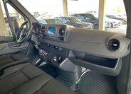 Mercedes-Benz Sprinter 14