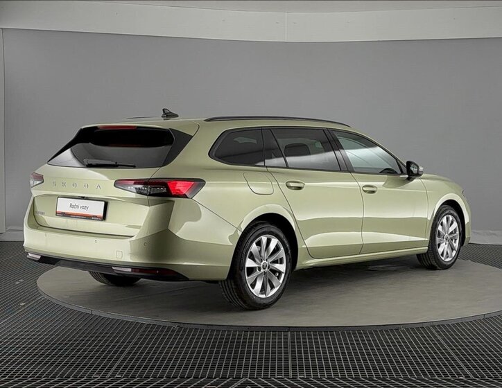 Škoda Superb Kombi 2,0 l 110 kw