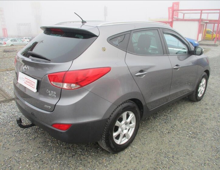 Hyundai ix35 SUV 2,0 l 100 kw