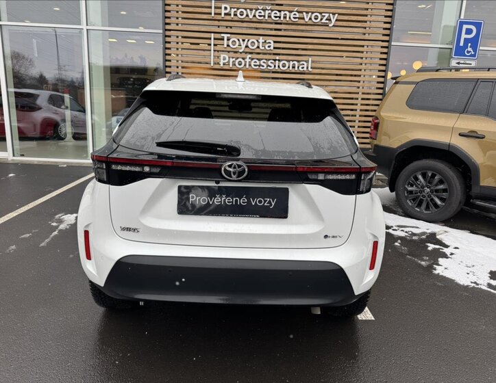 Toyota Yaris Cross SUV 1,5 l 68 kw