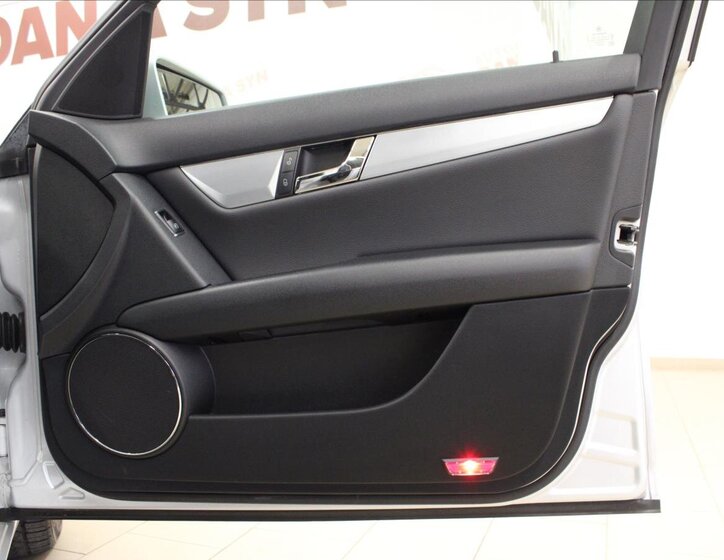 Mercedes-Benz Třídy C 11