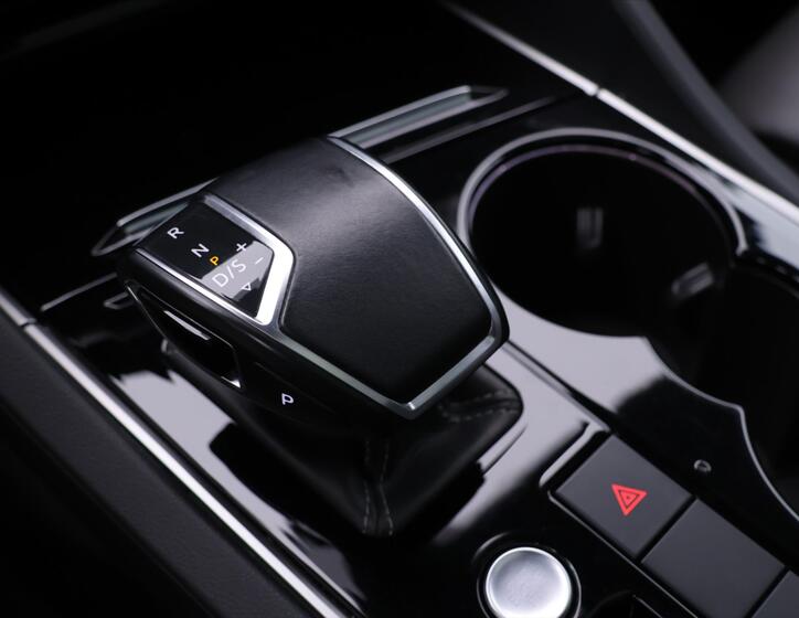 Volkswagen Touareg 79