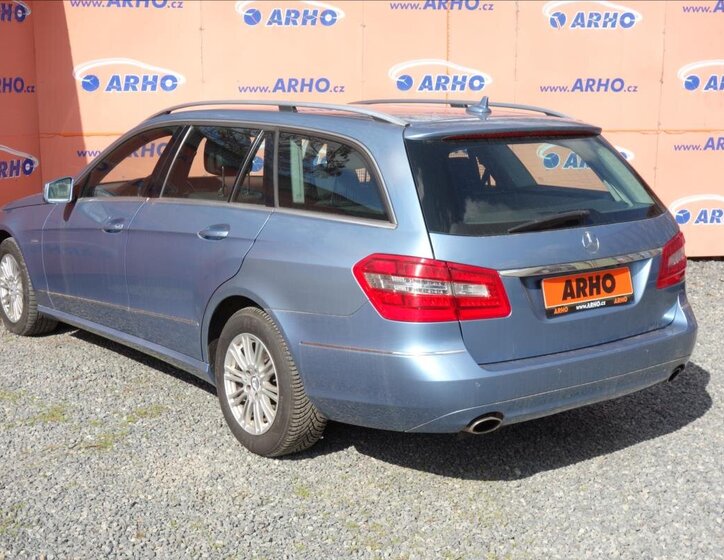 Mercedes-Benz Třídy E Kombi 3,0 l 195 kw