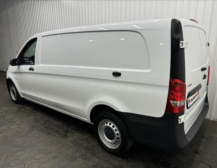 Mercedes-Benz Vito 6