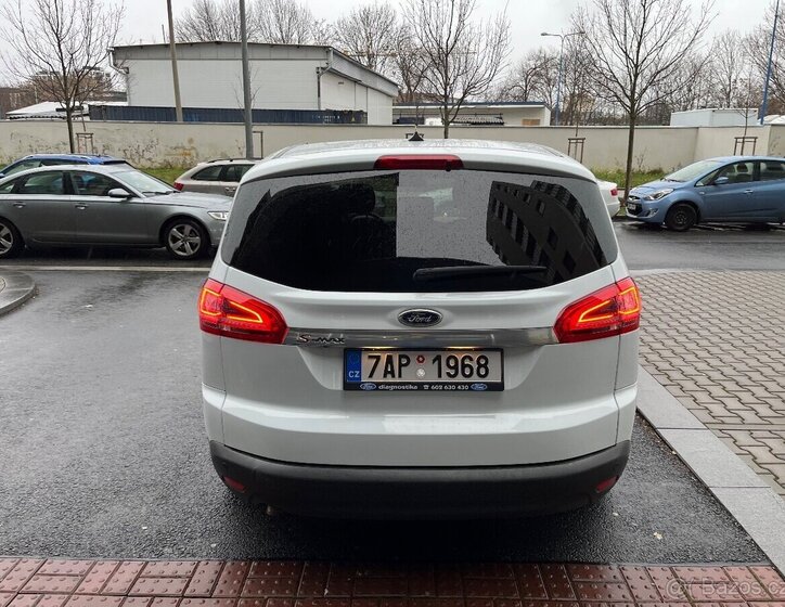 Ford S-MAX MPV 2,0 l 120 kw
