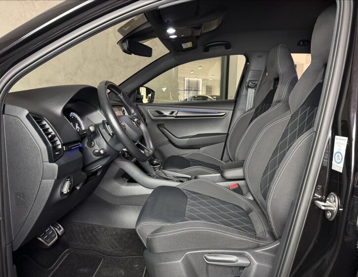 Škoda Karoq SUV 1,5 l 110 kw