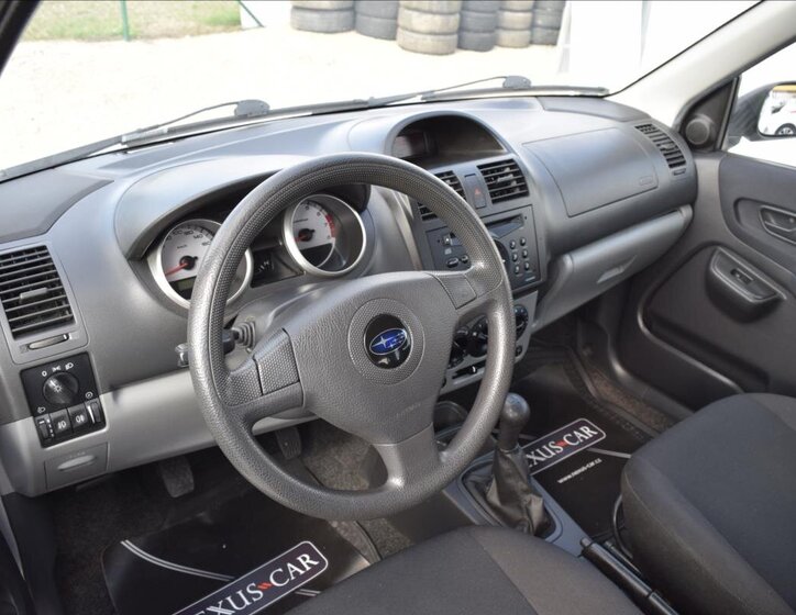 Subaru Justy Hatchback 1,3 l 66 kw