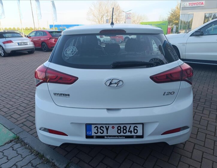 Hyundai i20 Hatchback 1,2 l 55 kw