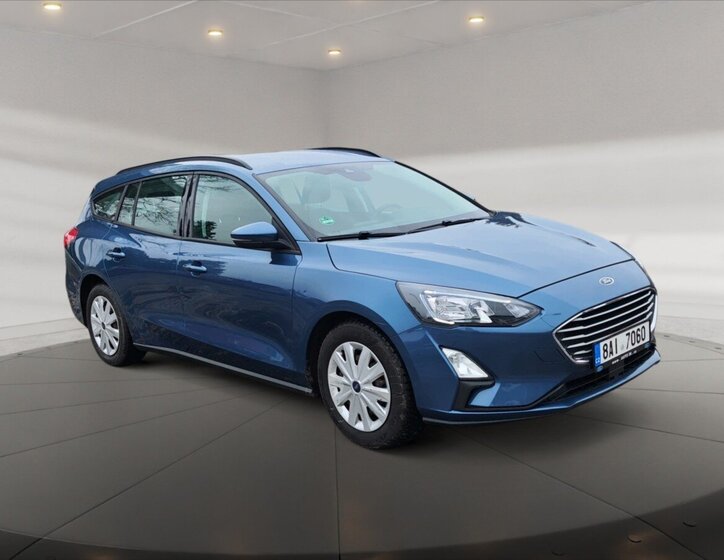 Ford Focus Kombi 999,0 92 kw