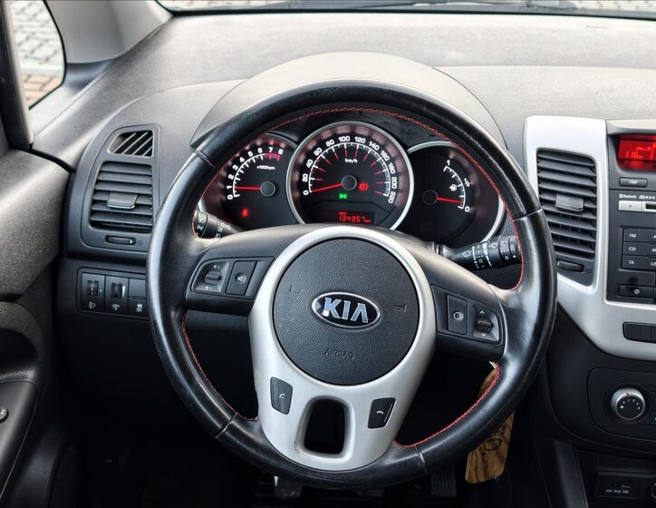 KIA Venga Hatchback 1,4 l 66 kw