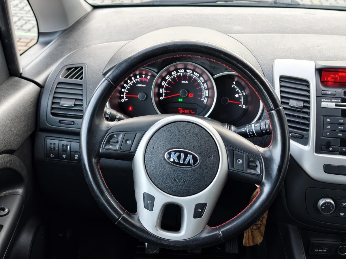 KIA Venga Hatchback 1,4 l 66 kw