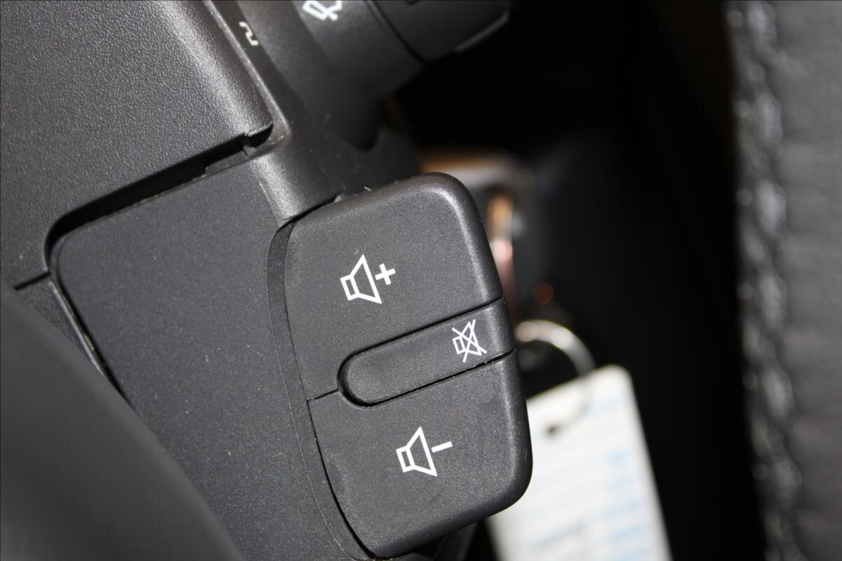 Renault Clio Hatchback 1,1 l 55 kw