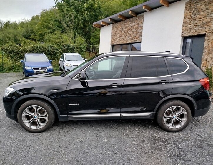 BMW X3 SUV / Terénní 3,0 l 190 kw