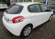 Peugeot 208 Hatchback 1,2 l 60 kw