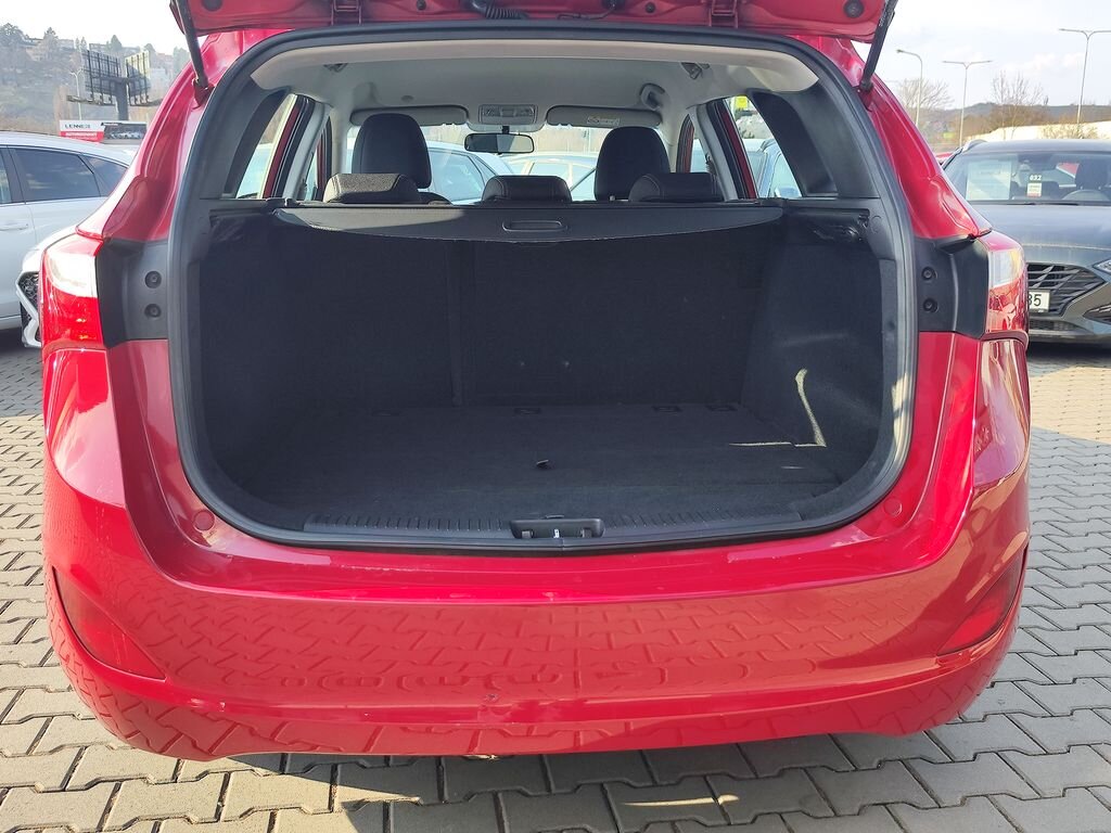 Hyundai i30 Kombi 1,4 l 73 kw