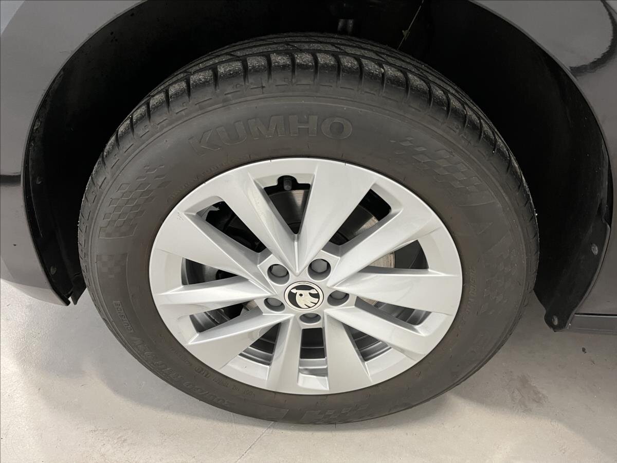 Škoda Kamiq SUV 999,0 85 kw