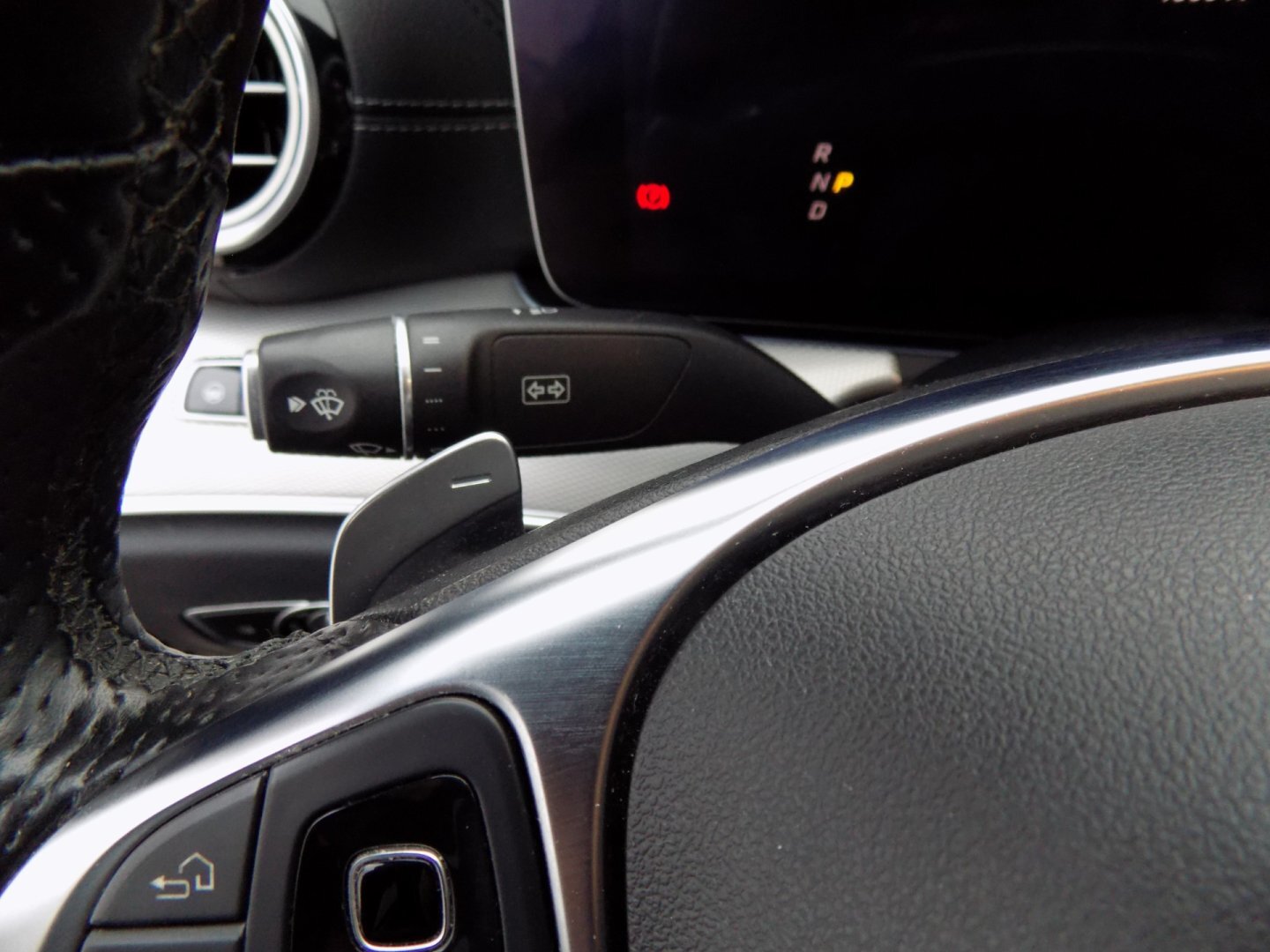 Mercedes-Benz Třídy E Sedan 3,0 l 190 kw