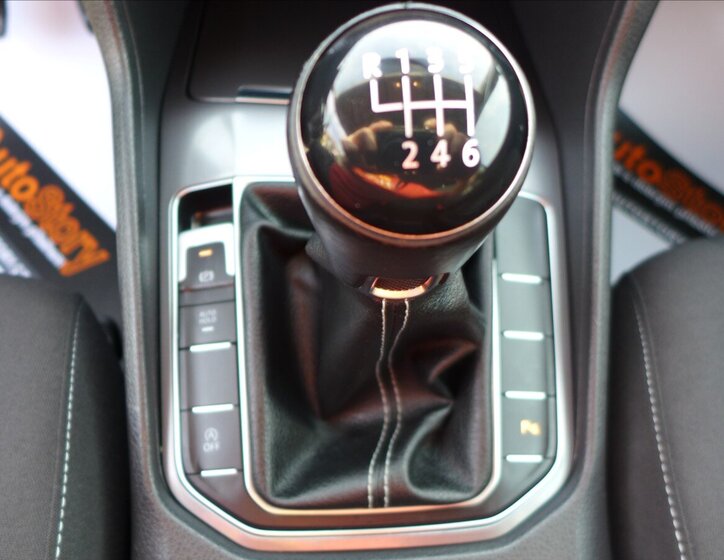 Volkswagen Golf Sportsvan Kombi 1,2 l 81 kw