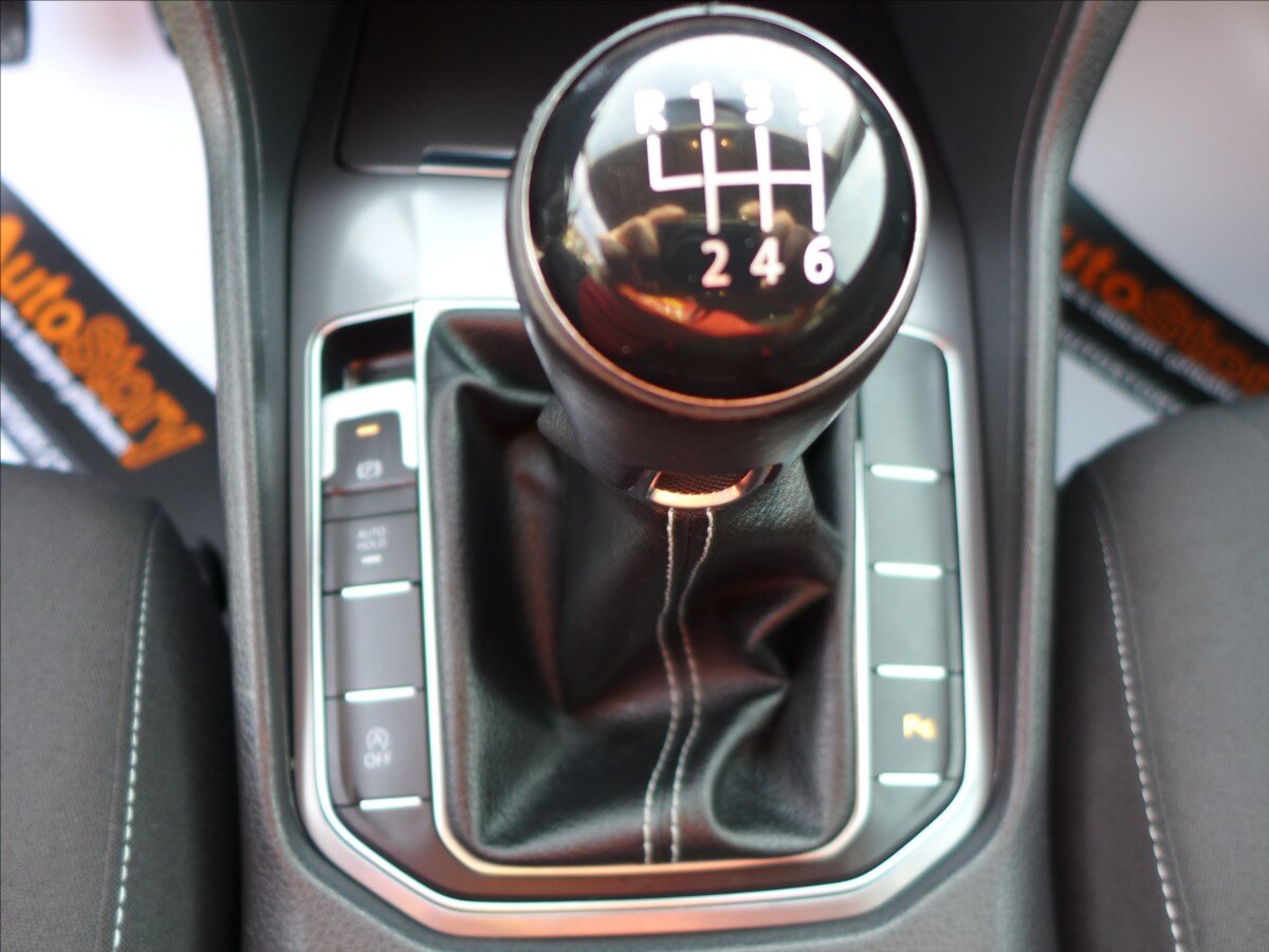 Volkswagen Golf Sportsvan Kombi 1,2 l 81 kw