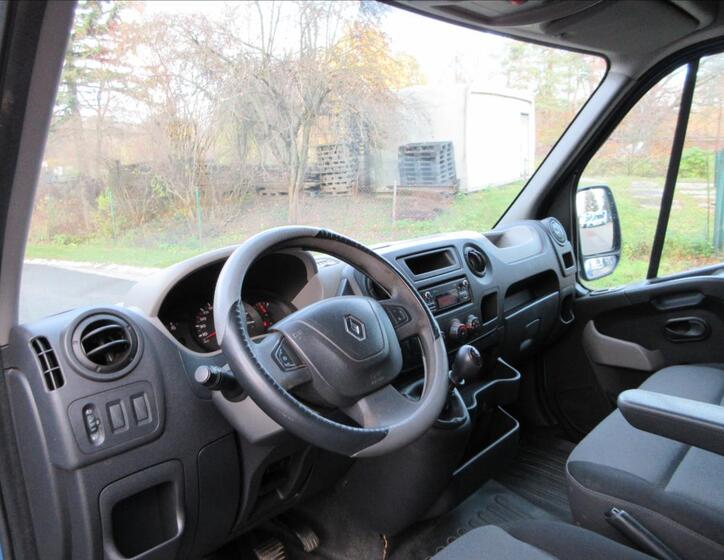 Renault Master 12