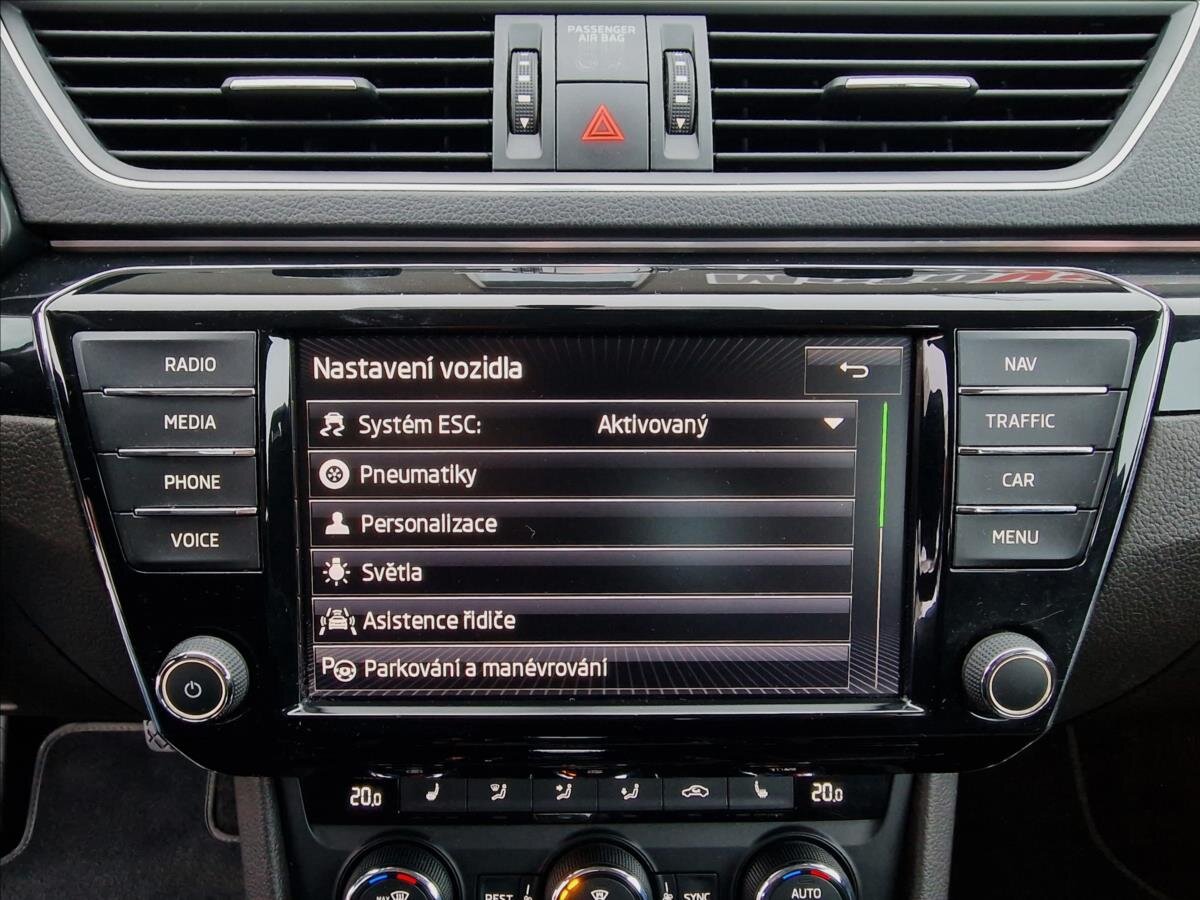 Škoda Superb Liftback 2,0 l 140 kw