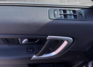 Land Rover Discovery Sport SUV / Terénní 2,0 l 110 kw