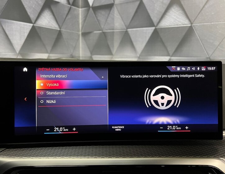 BMW Řada 3 Sedan 2,0 l 140 kw