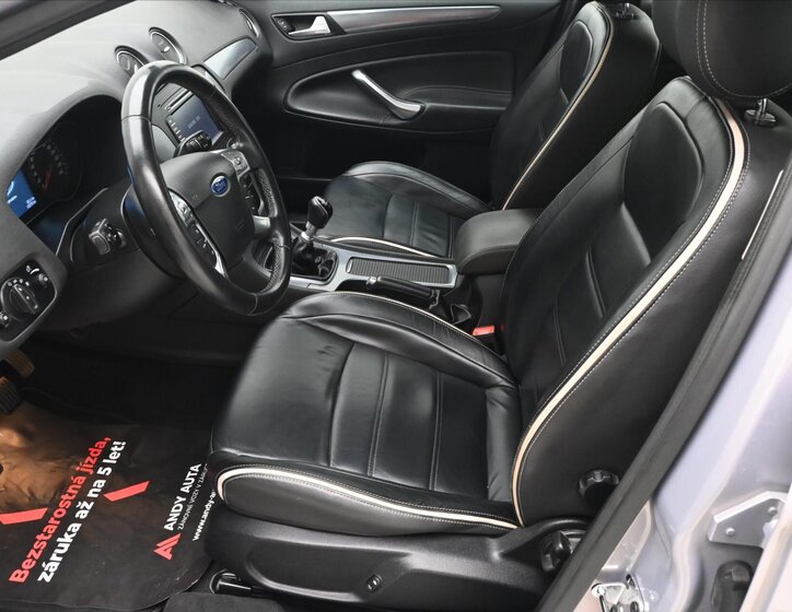 Ford Mondeo Kombi 2,0 l 120 kw