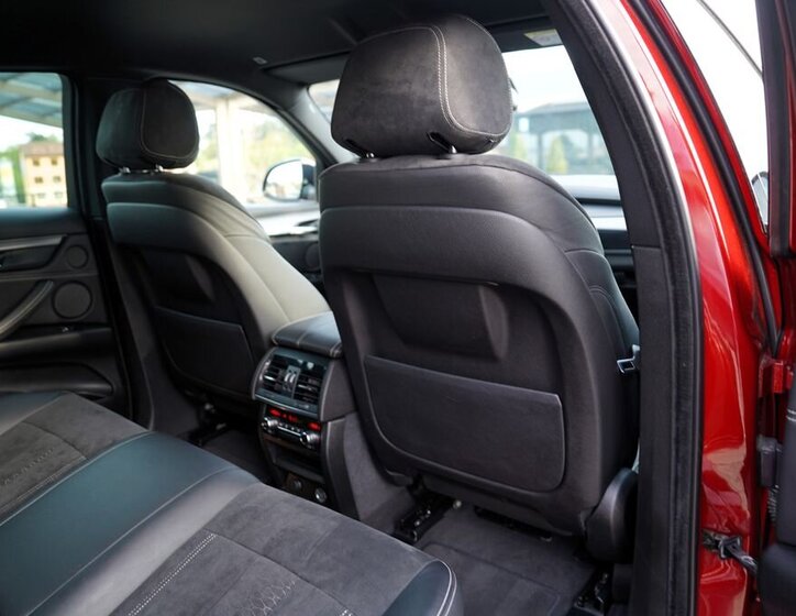 BMW X6 SUV / Terénní 3,0 l 280 kw