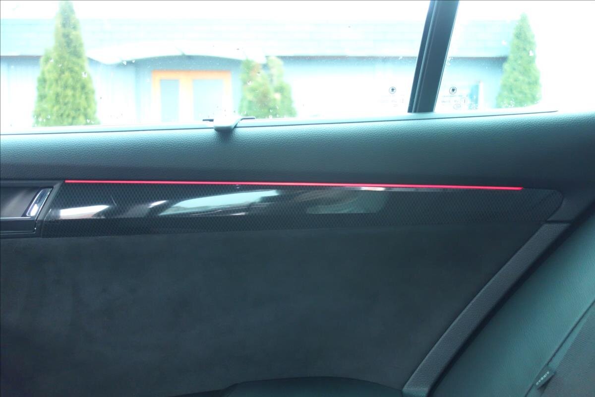 Škoda Superb Kombi 2,0 l 140 kw