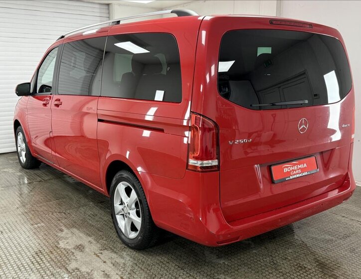 Mercedes-Benz Třídy V MPV 2,1 l 140 kw